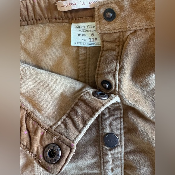 Zara Girls Caramel Button Front Mini Skirt Velvet - Size 6 - Picture 3 of 10